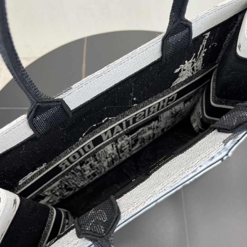 chr1st1an D10r shopping bags